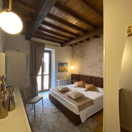 Condotti Rooms Roma Exterior foto